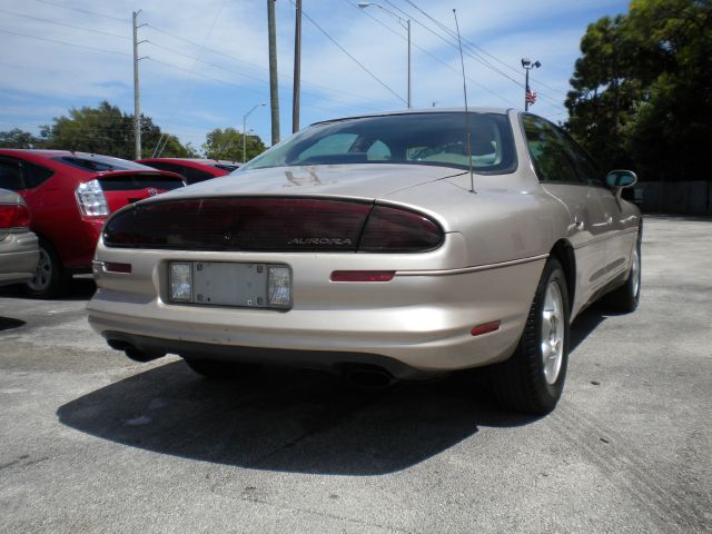 Oldsmobile Aurora 1999 photo 2