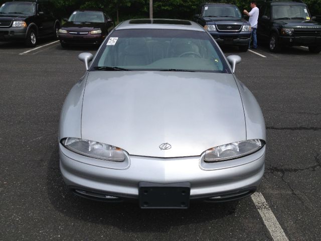 Oldsmobile Aurora 1999 photo 9