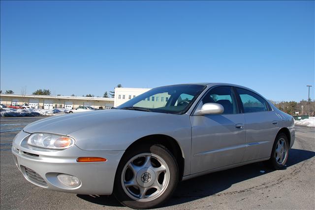 Oldsmobile Aurora 3 Sedan