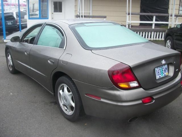 Oldsmobile Aurora 2001 photo 3