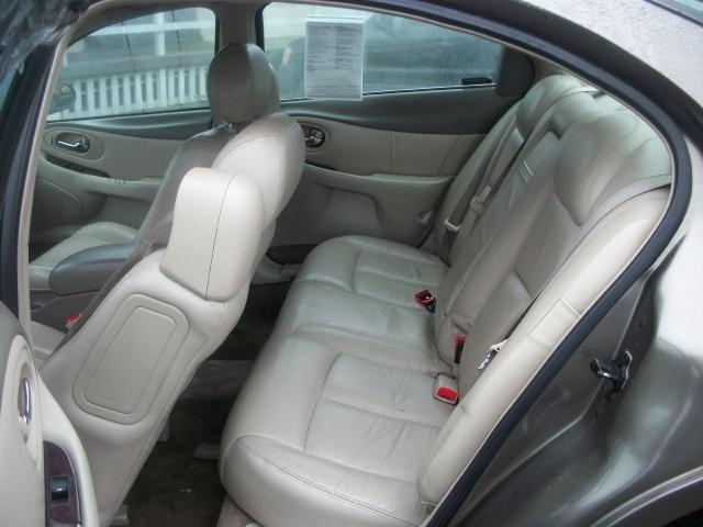 Oldsmobile Aurora 2001 photo 4