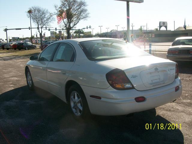 Oldsmobile Aurora 2001 photo 3