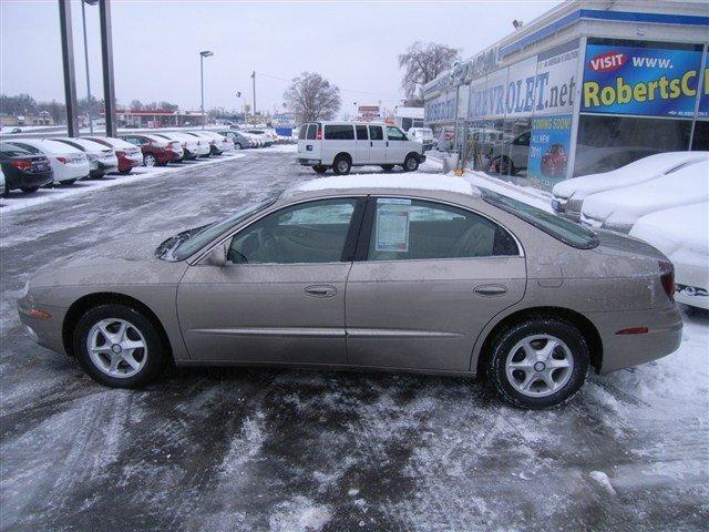 Oldsmobile Aurora 2001 photo 1