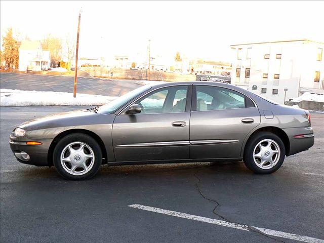 Oldsmobile Aurora 2001 photo 4