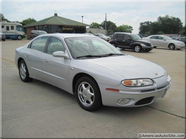 Oldsmobile Aurora 2001 photo 7