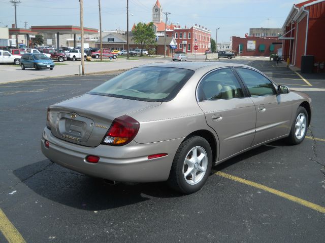 Oldsmobile Aurora 2001 photo 10