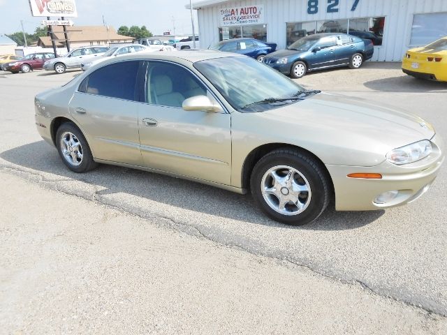 Oldsmobile Aurora 2001 photo 4