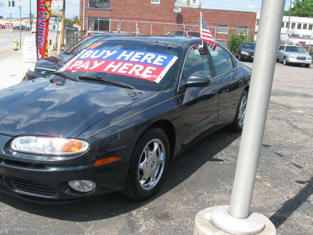 Oldsmobile Aurora 2.5sl Leather Sedan