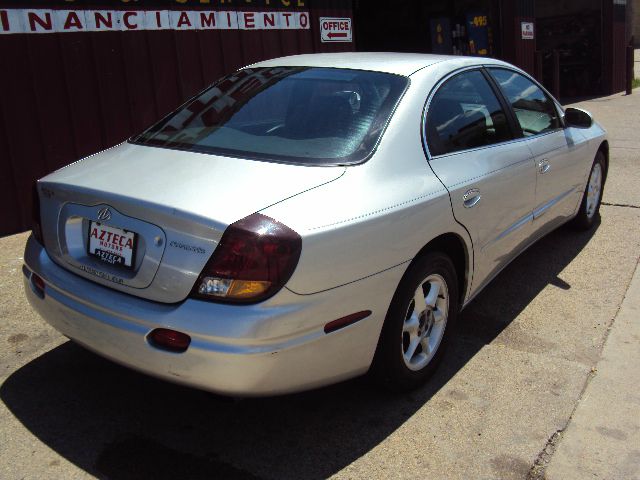 Oldsmobile Aurora 2001 photo 9