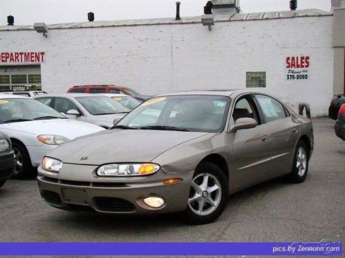 Oldsmobile Aurora 2001 photo 1