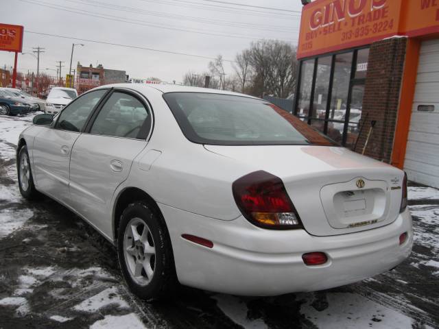 Oldsmobile Aurora 2001 photo 4