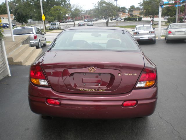 Oldsmobile Aurora 2001 photo 2