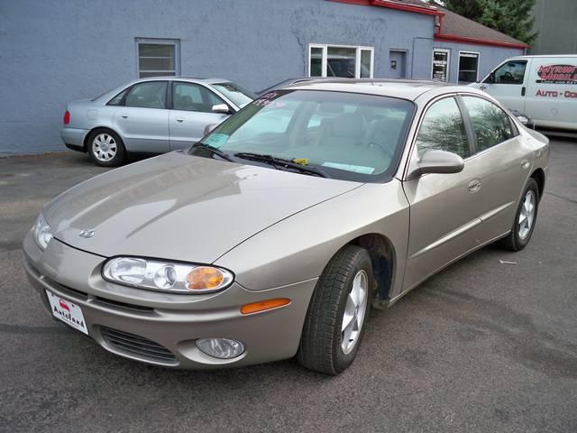 Oldsmobile Aurora Navigation W/premium Pk.plus Sedan