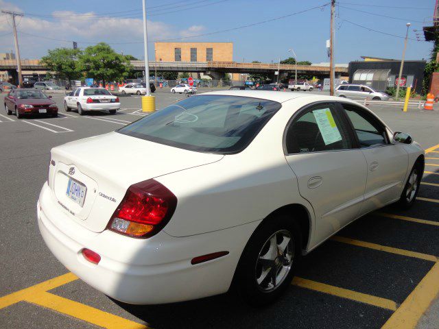 Oldsmobile Aurora 2001 photo 1