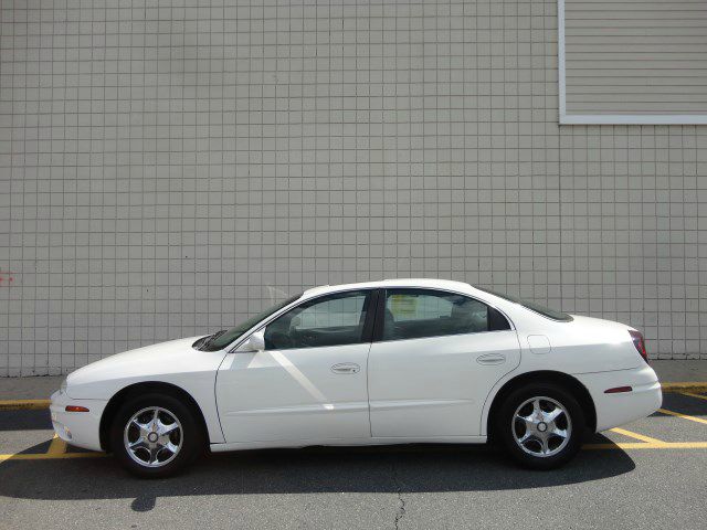 Oldsmobile Aurora 2001 photo 4