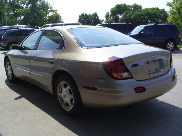 Oldsmobile Aurora 2001 photo 4