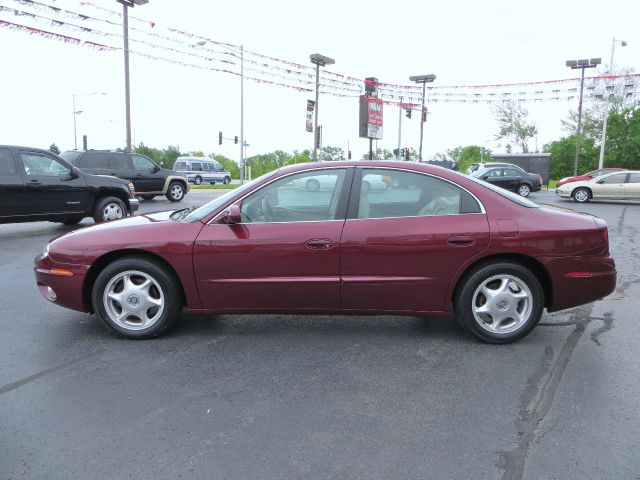 Oldsmobile Aurora 2001 photo 6