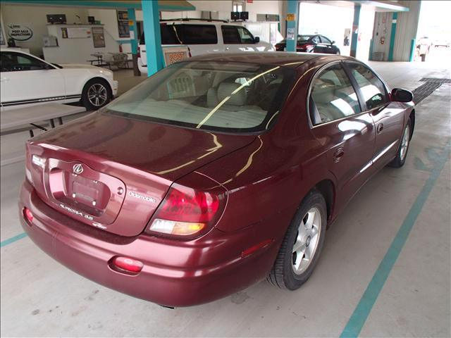 Oldsmobile Aurora 2002 photo 5