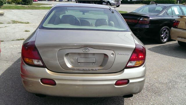 Oldsmobile Aurora 2002 photo 3