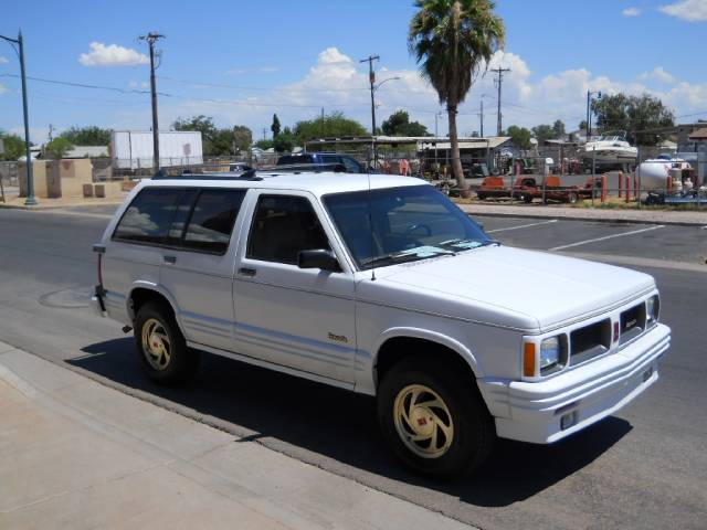 Oldsmobile Bravada 1993 photo 2