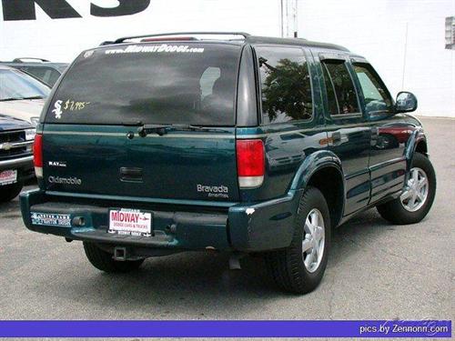 Oldsmobile Bravada 1998 photo 2