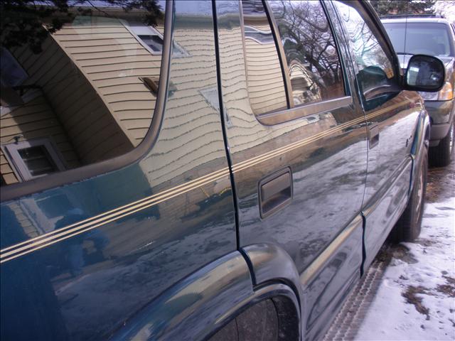 Oldsmobile Bravada 1998 photo 3