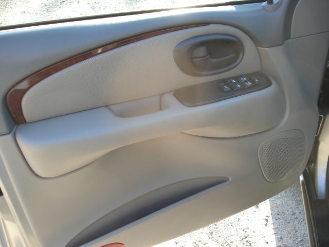 Oldsmobile Bravada 2002 photo 50