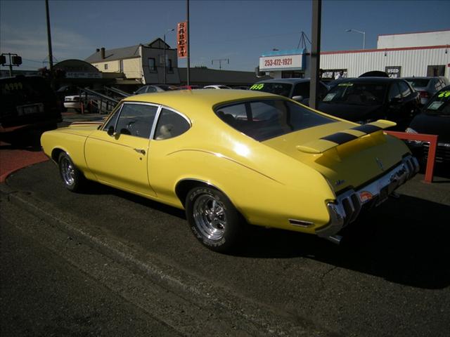 Oldsmobile CUTLASS 1970 photo 3