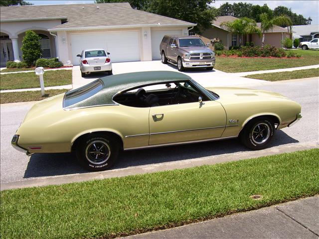 Oldsmobile CUTLASS 1972 photo 1