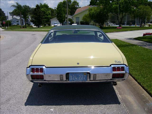 Oldsmobile CUTLASS 1972 photo 3