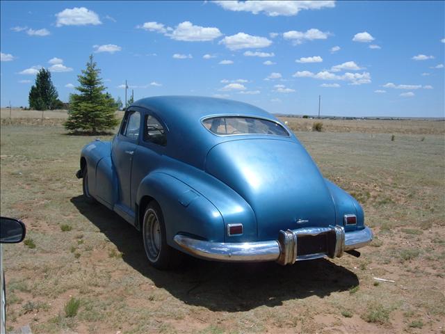 Oldsmobile Custom Cruiser 1946 photo 1