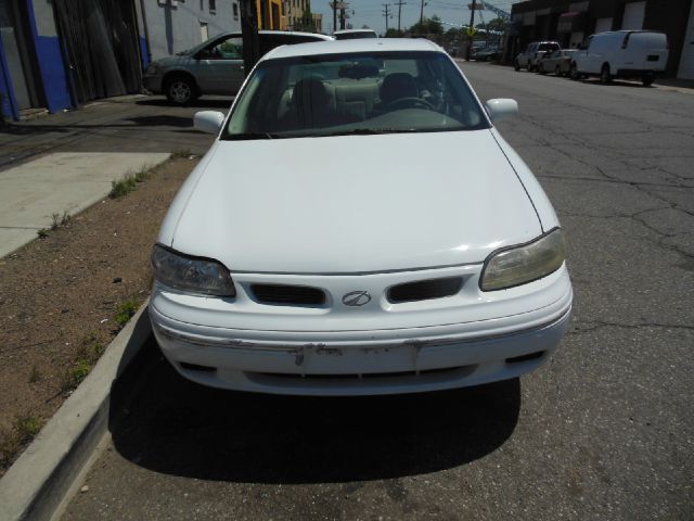 Oldsmobile CUTLASS 1998 photo 7