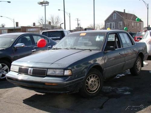 Oldsmobile Cutlass Ciera 1994 photo 3