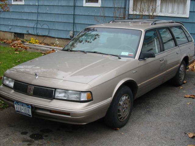 Oldsmobile Cutlass Ciera LS S Wagon