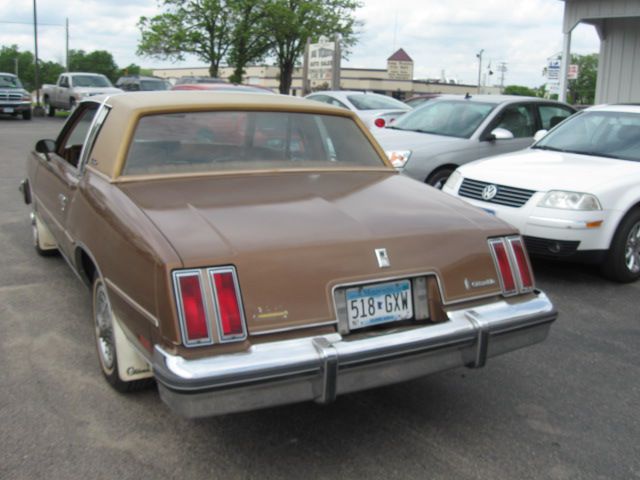 Oldsmobile Cutlass Supreme 1980 photo 1