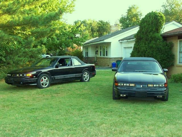 Oldsmobile Cutlass Supreme 1993 photo 1