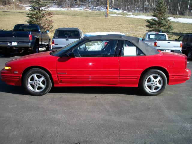 Oldsmobile Cutlass Supreme Base Convertible