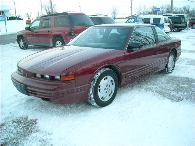 Oldsmobile Cutlass Supreme 1993 photo 1