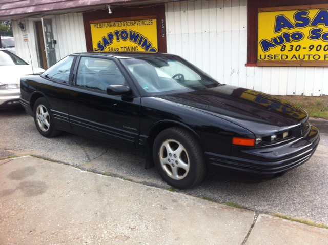 Oldsmobile Cutlass Supreme 1994 photo 1