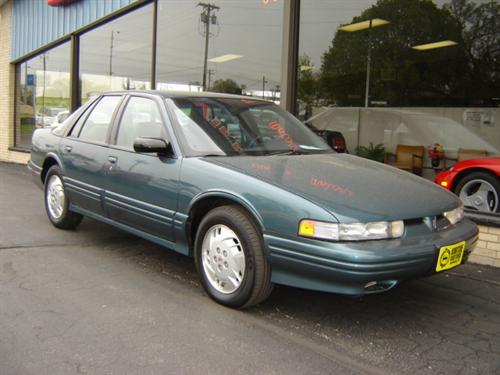 Oldsmobile Cutlass Supreme 1996 photo 5