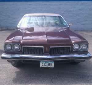 Oldsmobile Delta 88 1973 photo 2