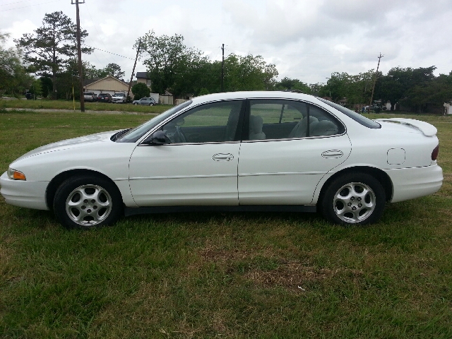 Oldsmobile Intrigue 1999 photo 12