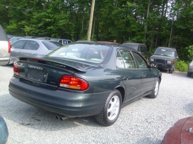 Oldsmobile Intrigue 1999 photo 1