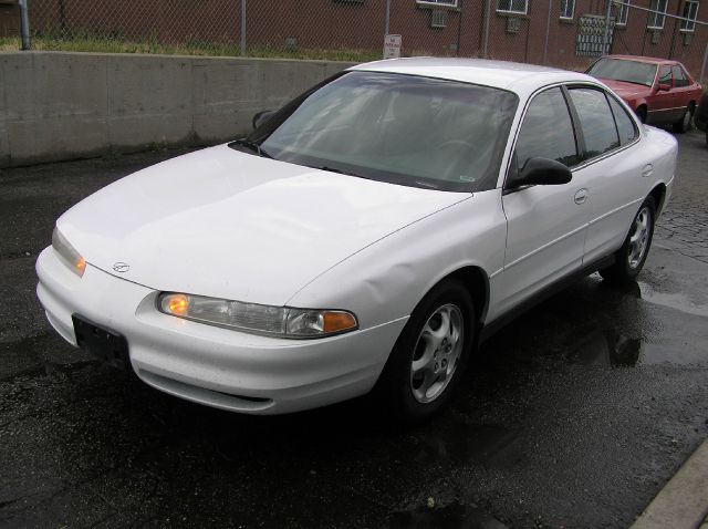 Oldsmobile Intrigue Clk350 Sport Coupe Sedan