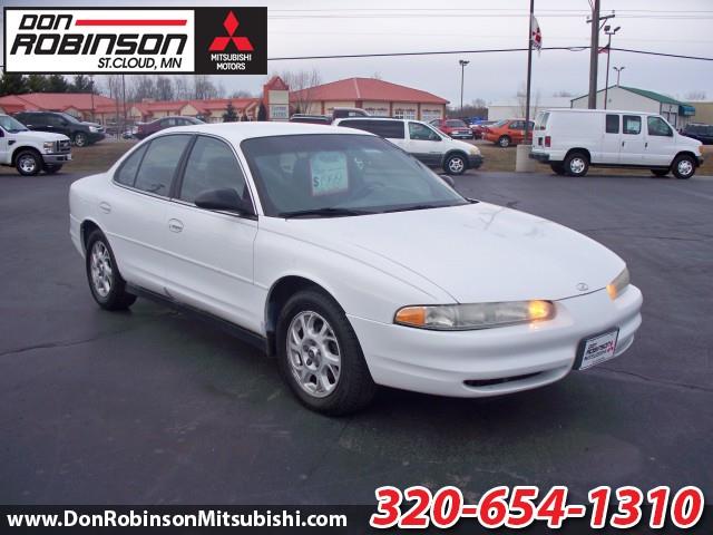 Oldsmobile Intrigue 2000 photo 2