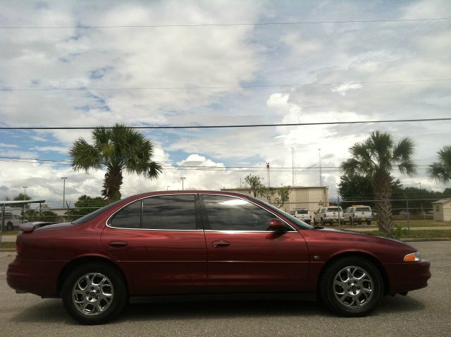 Oldsmobile Intrigue 2001 photo 7