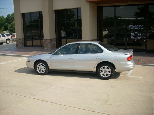 Oldsmobile Intrigue 2001 photo 4