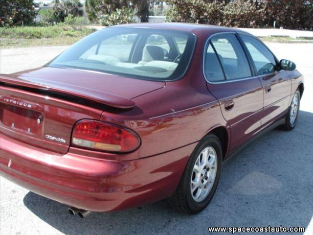 Oldsmobile Intrigue 2002 photo 3