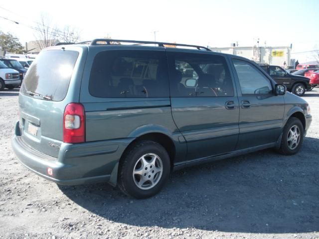 Oldsmobile Silhouette 1997 photo 2