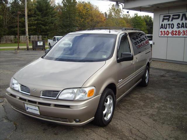 Oldsmobile Silhouette EXL 7 Passenger AWD MiniVan